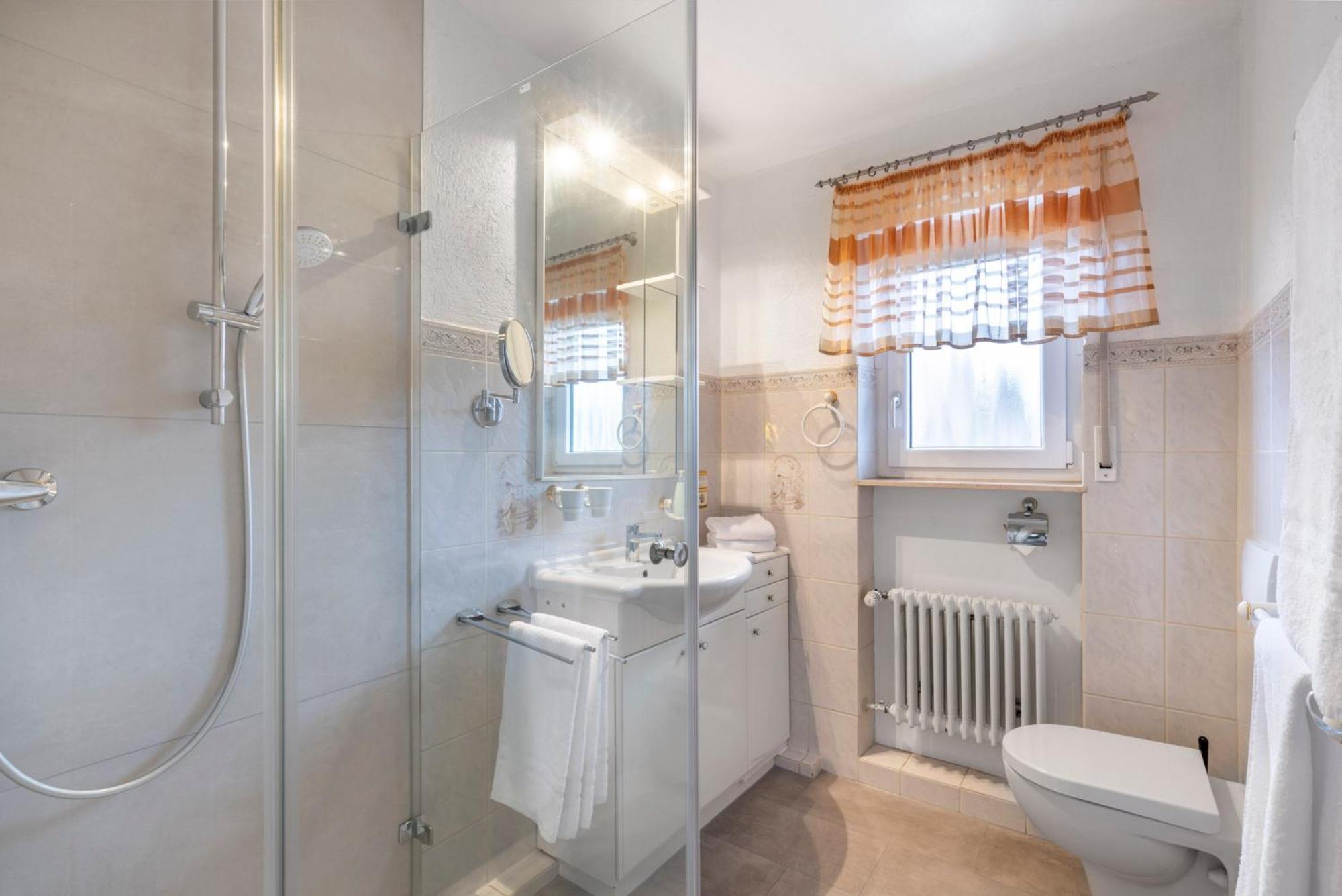 Hotel Garni Sonnengruss Хагнау Екстериор снимка